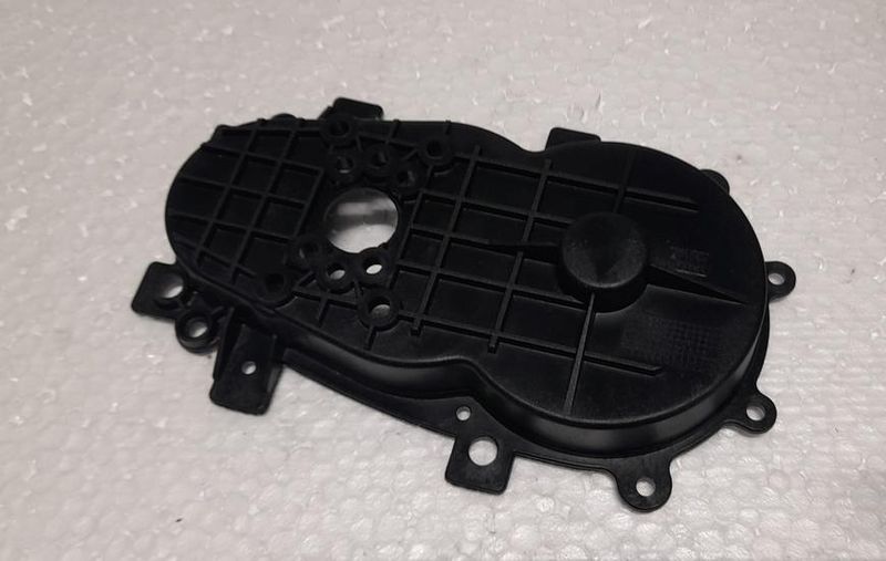 Kryt prevodovky MG1013R zadný diel 38